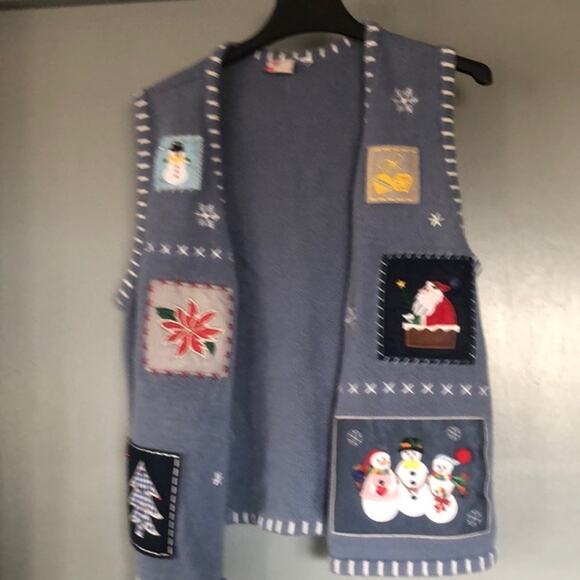 Women's Blue Christmas Sweater Vest Snowman Santa Applique sz XL NO TAGS - Picture 1 of 4